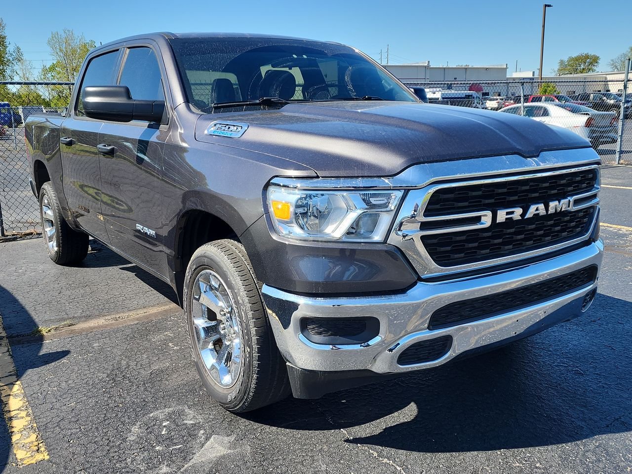 2023 RAM 1500 Big Horn/Lone Star 4x4 Crew Cab 5'7's photo