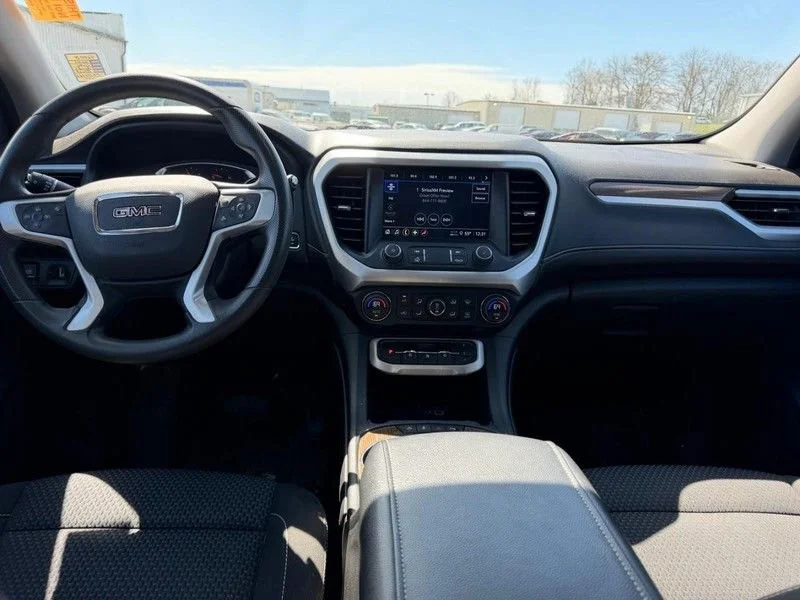 Used 2023 Ebony Twilight Metallic GMC SLE image 11