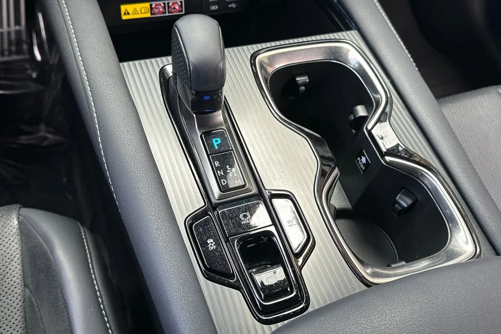 Used 2024 Black Lexus 500h F SPORT Performance image 21