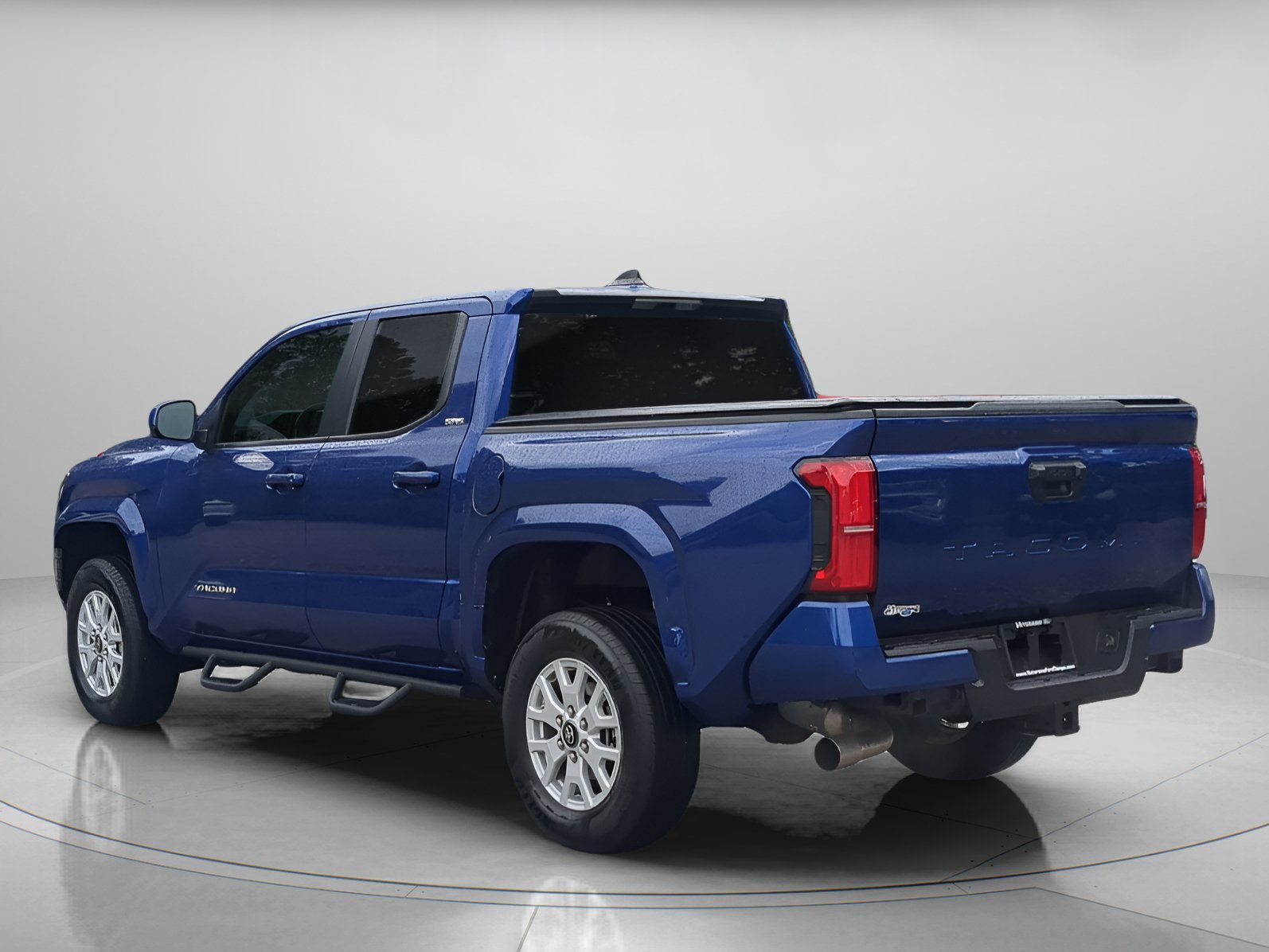 Used 2025 Blue Crush Metallic Toyota SR5 Crew Cab Pickup image 41