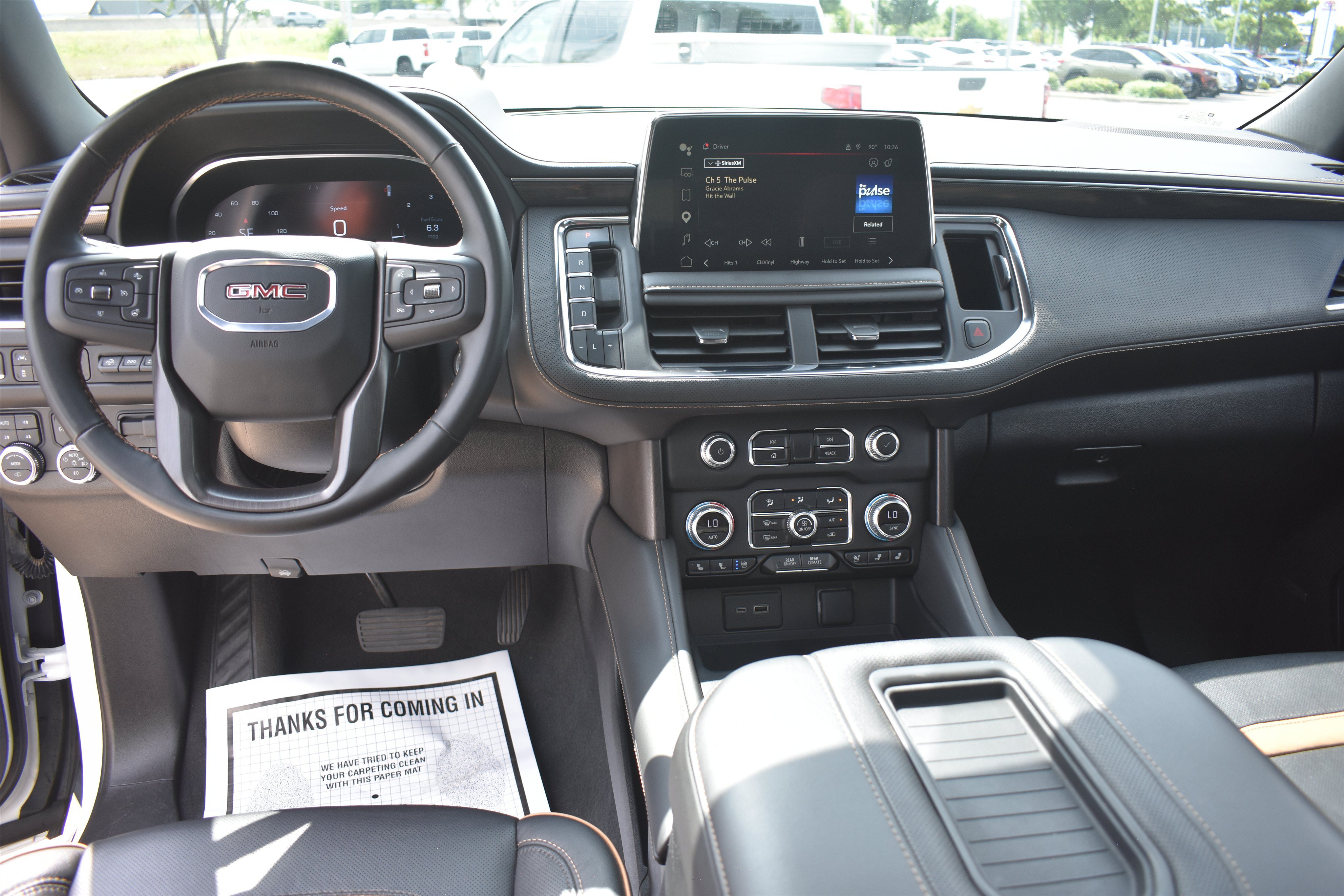 2024 GMC Yukon AT4 - Photo 21