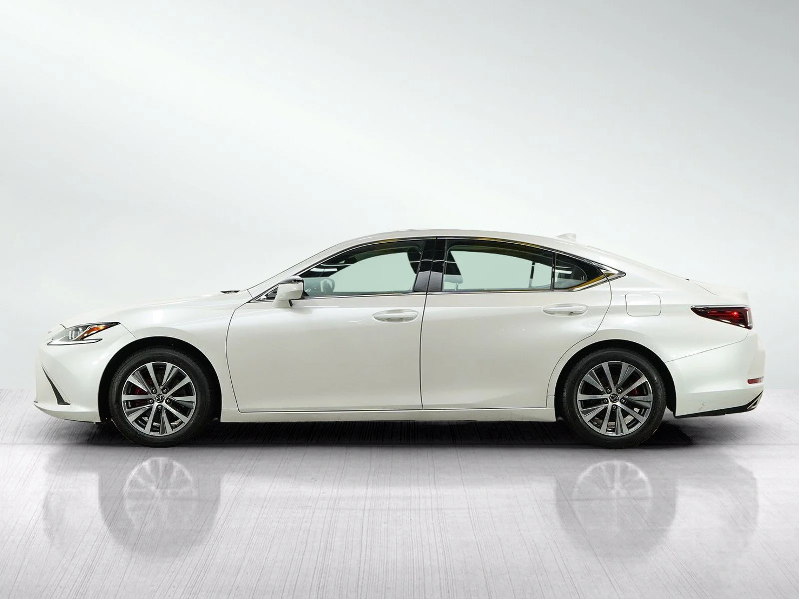 Used 2019 Lexus ES 350 with VIN 58ABZ1B16KU032266 for sale in Wayzata, Minnesota