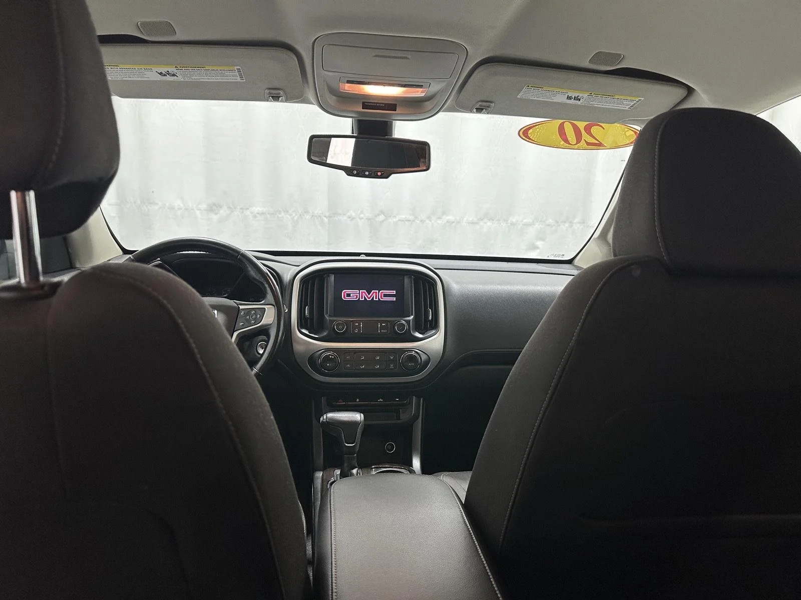 Used 2020 SUMMIT WHITE GMC 4WD SLE image 19