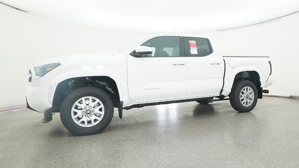 2025 Toyota Tacoma SR5 - Photo 11