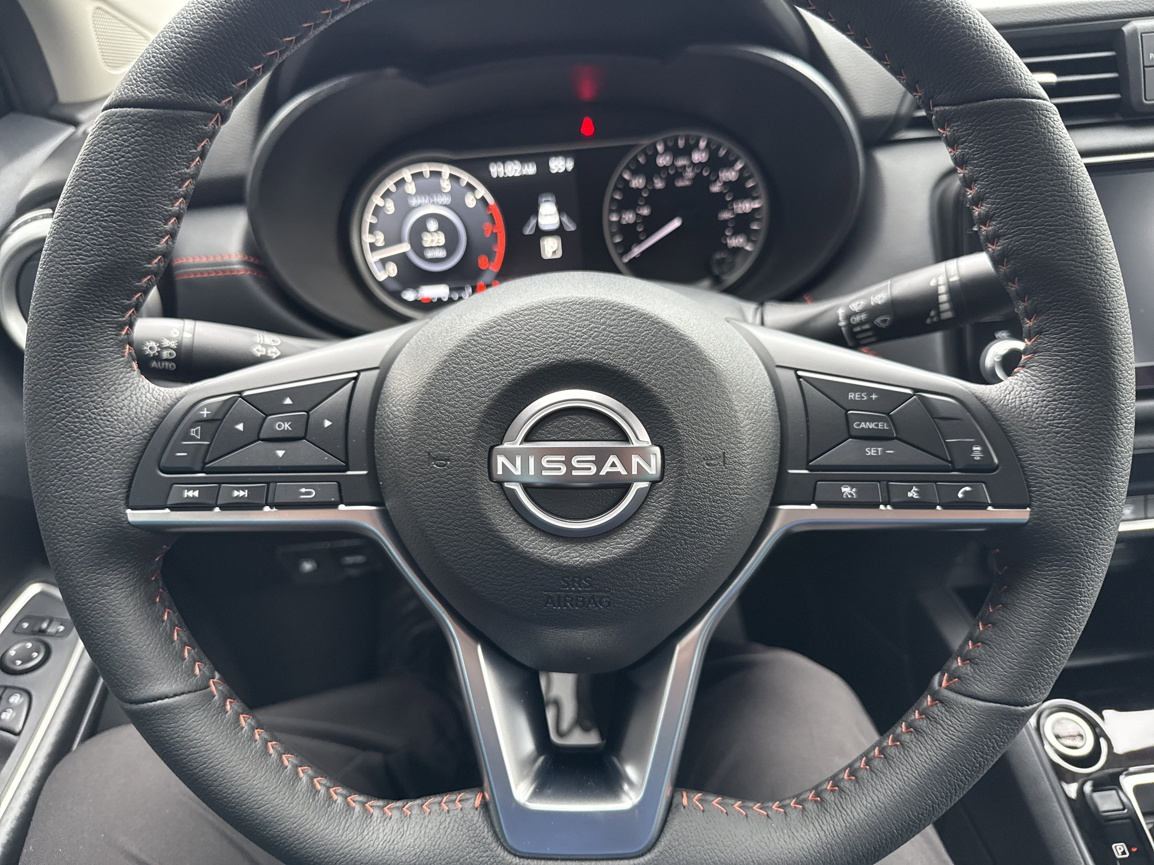 2025 Nissan Versa Sedan SR - Photo 23