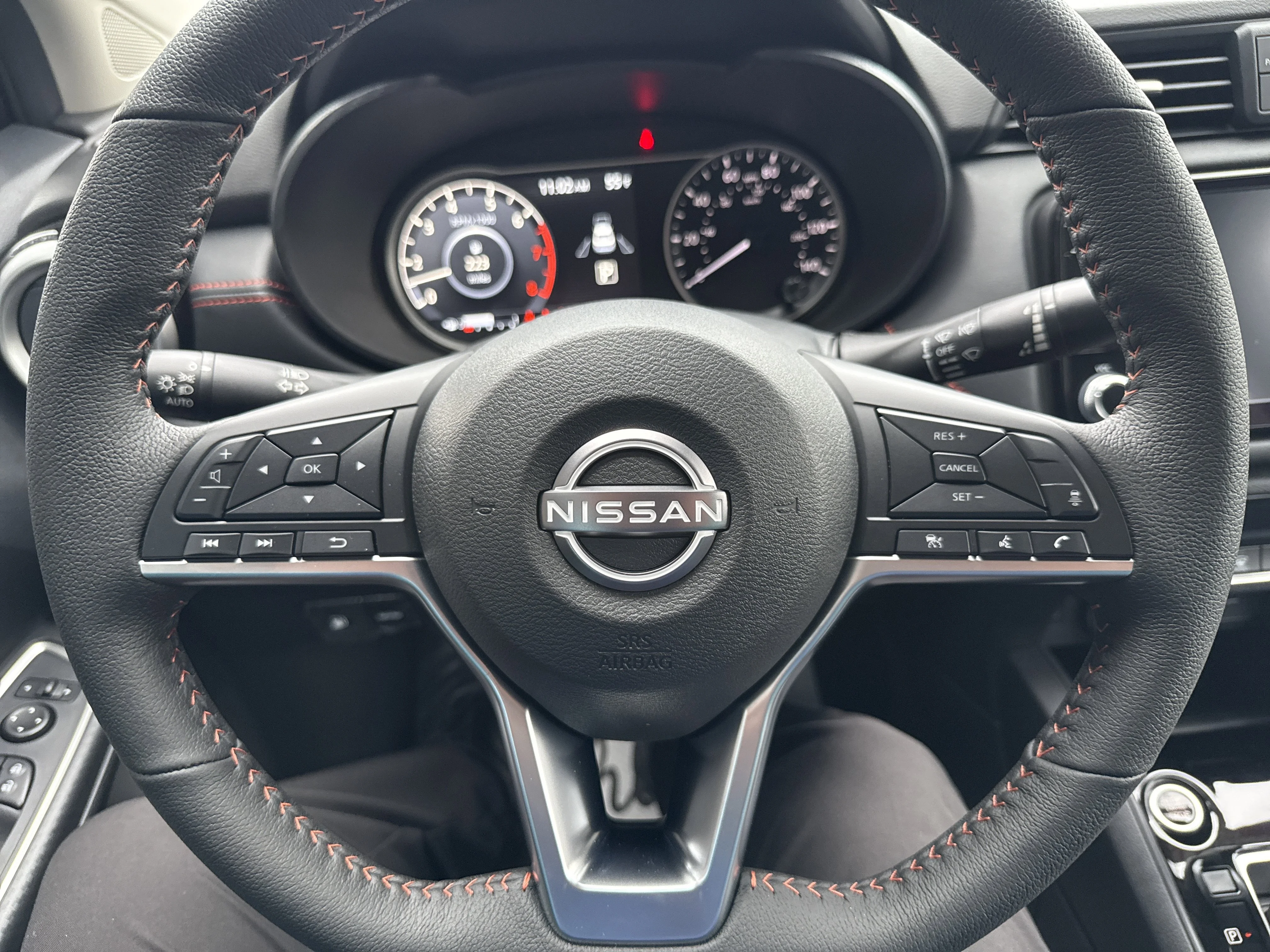 2025 Nissan Versa Sedan SR - Photo 23