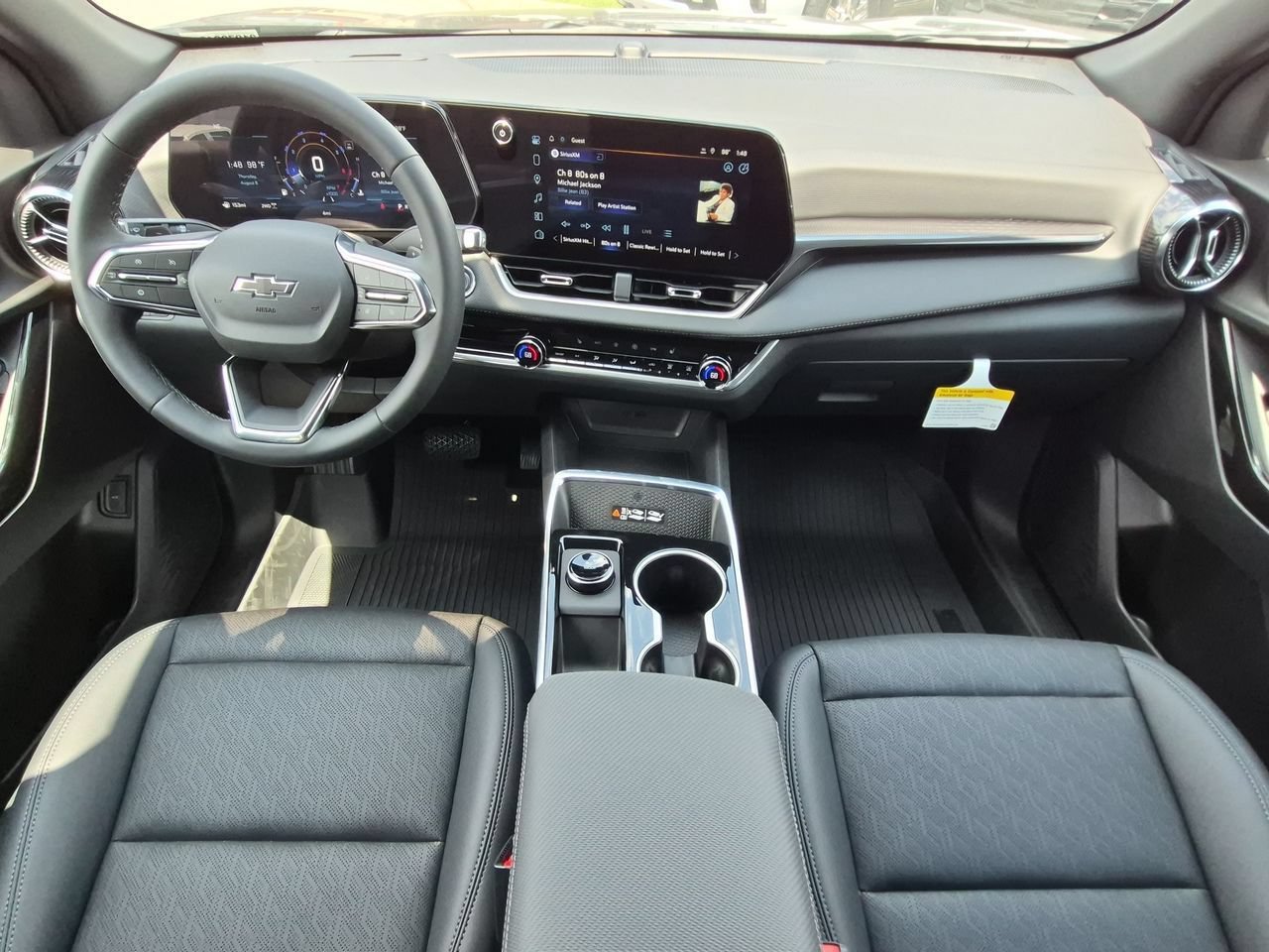 2027 Chevrolet Equinox LT - Photo 21
