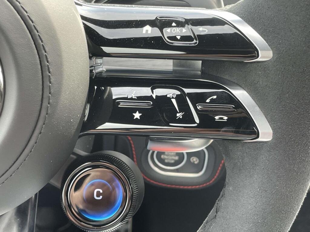 New 2026 Polar White Mercedes-Benz AMG® GLE 53 image 37