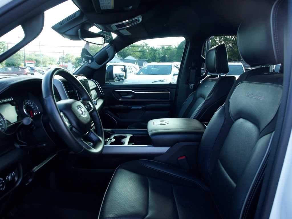2024 RAM Ram 1500 Pickup Laramie - Photo 12