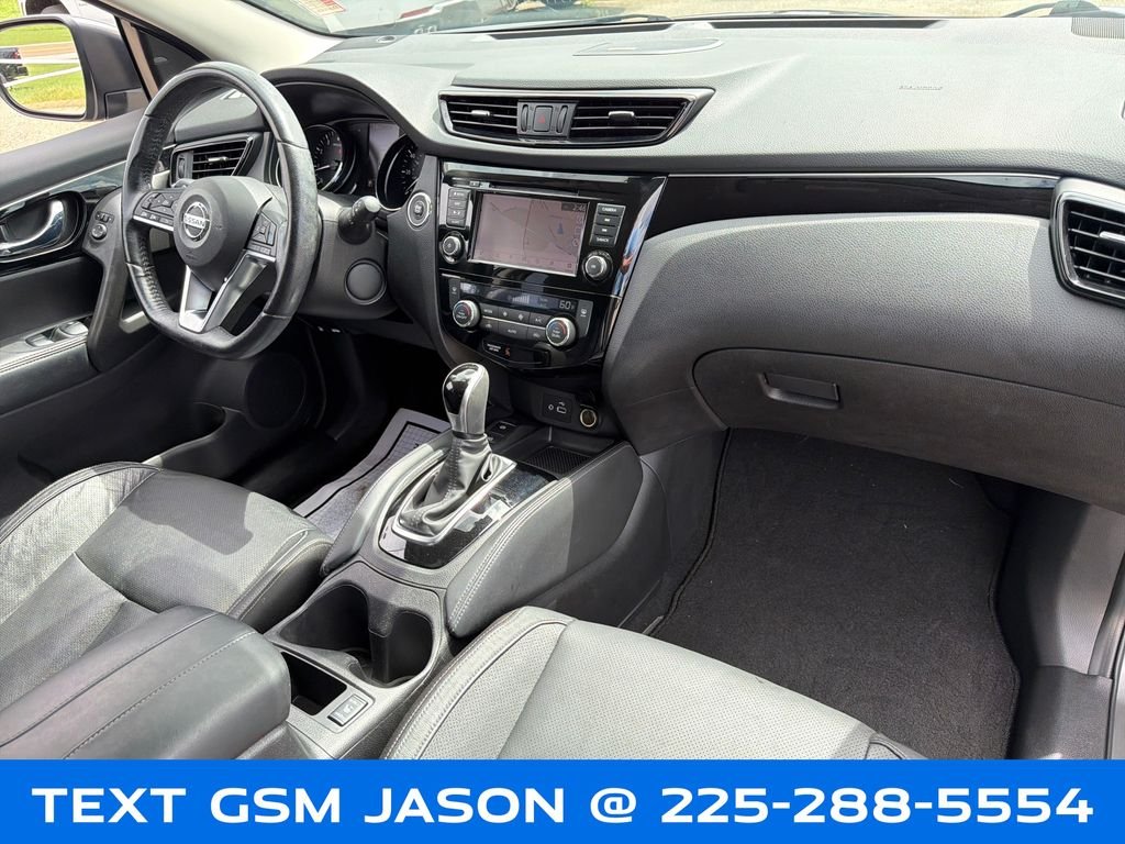 Used 2019 Gray Nissan SL image 43