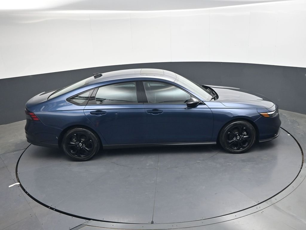 2025 Honda Accord SE - Photo 26