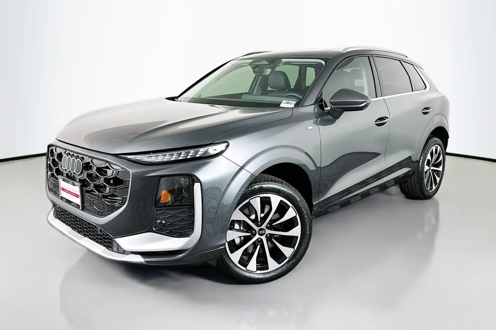2026 Audi Q3 S line quattro's photo