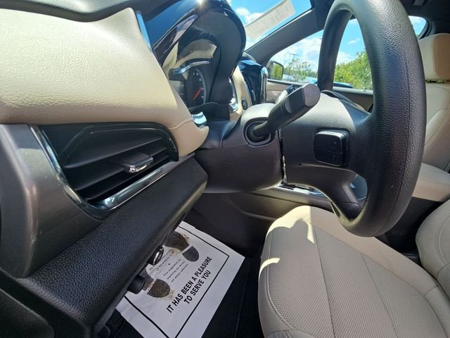 Used 2023 Gray Chevrolet LS image 11