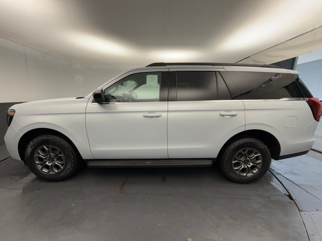 New 2025 Space Silver Metallic Ford Active image 11