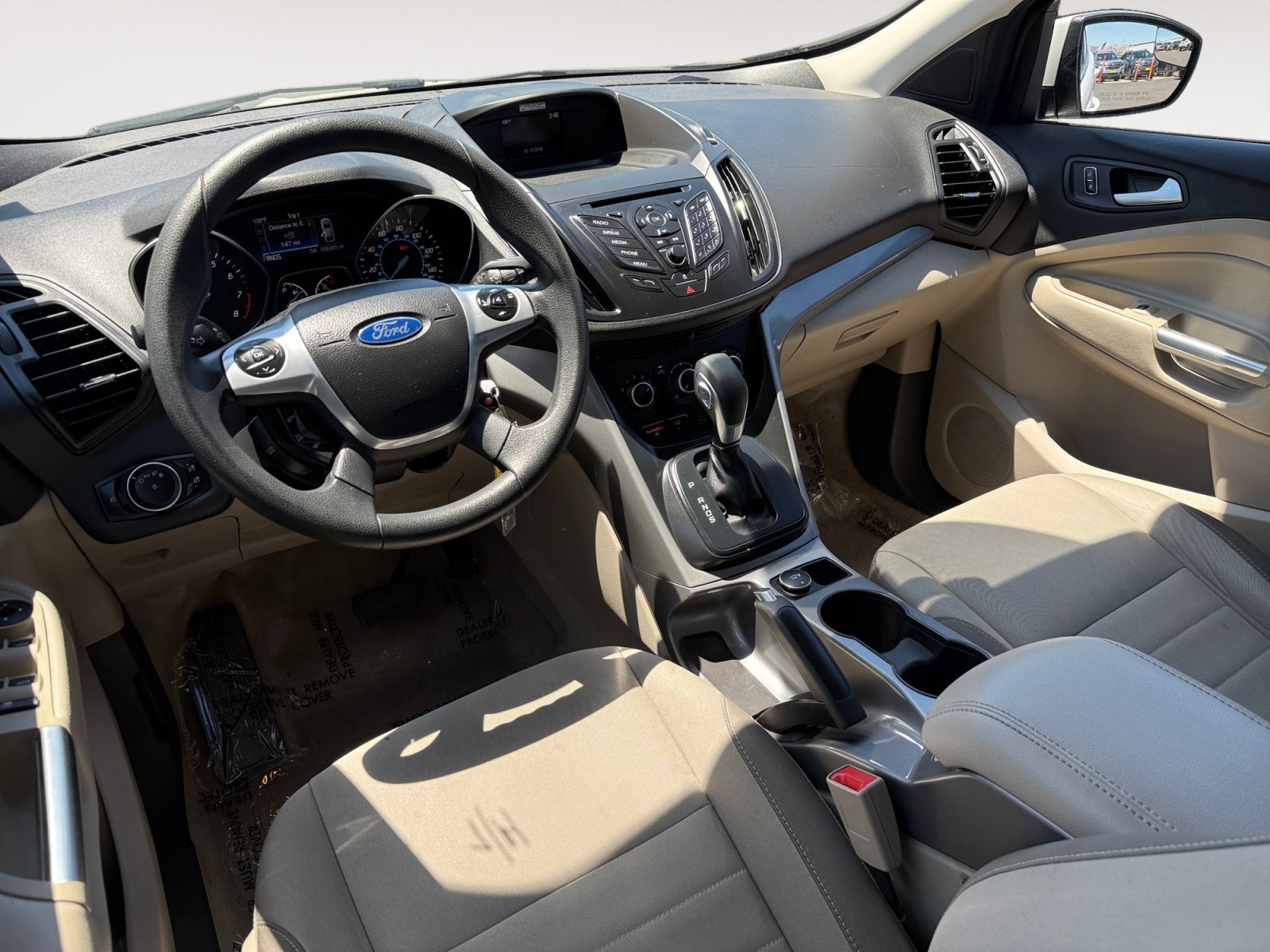 Used 2016 Oxford White Ford SE image 15
