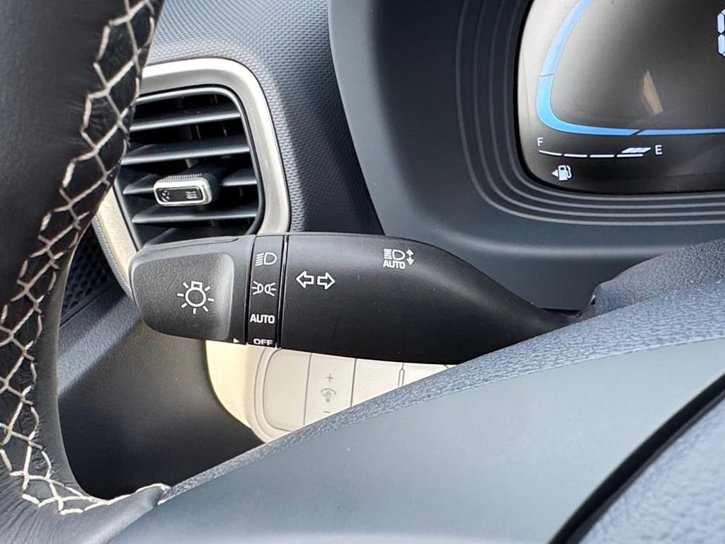New 2026 Denim w/White Roof Hyundai SEL image 16