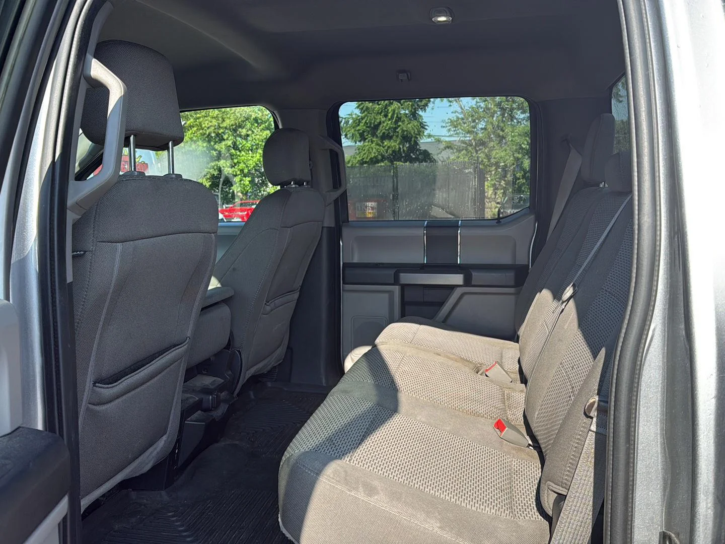 Used 2020 Iconic Silver Ford XLT image 10