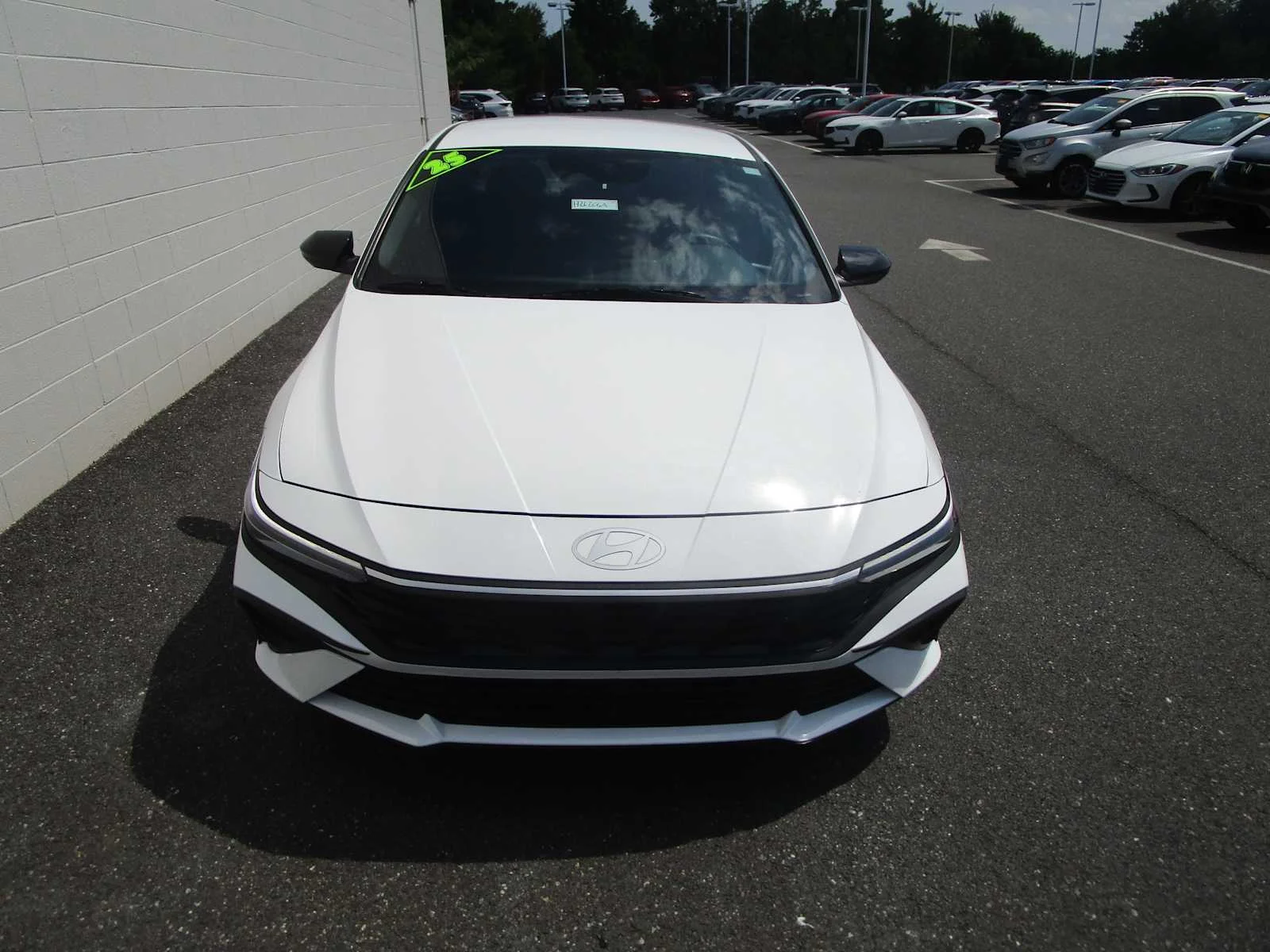 Used 2025 Serenity White Hyundai SEL Sport image 2