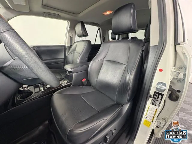 Certified Used 2021 BLIZZARD PEARL Toyota  image 17