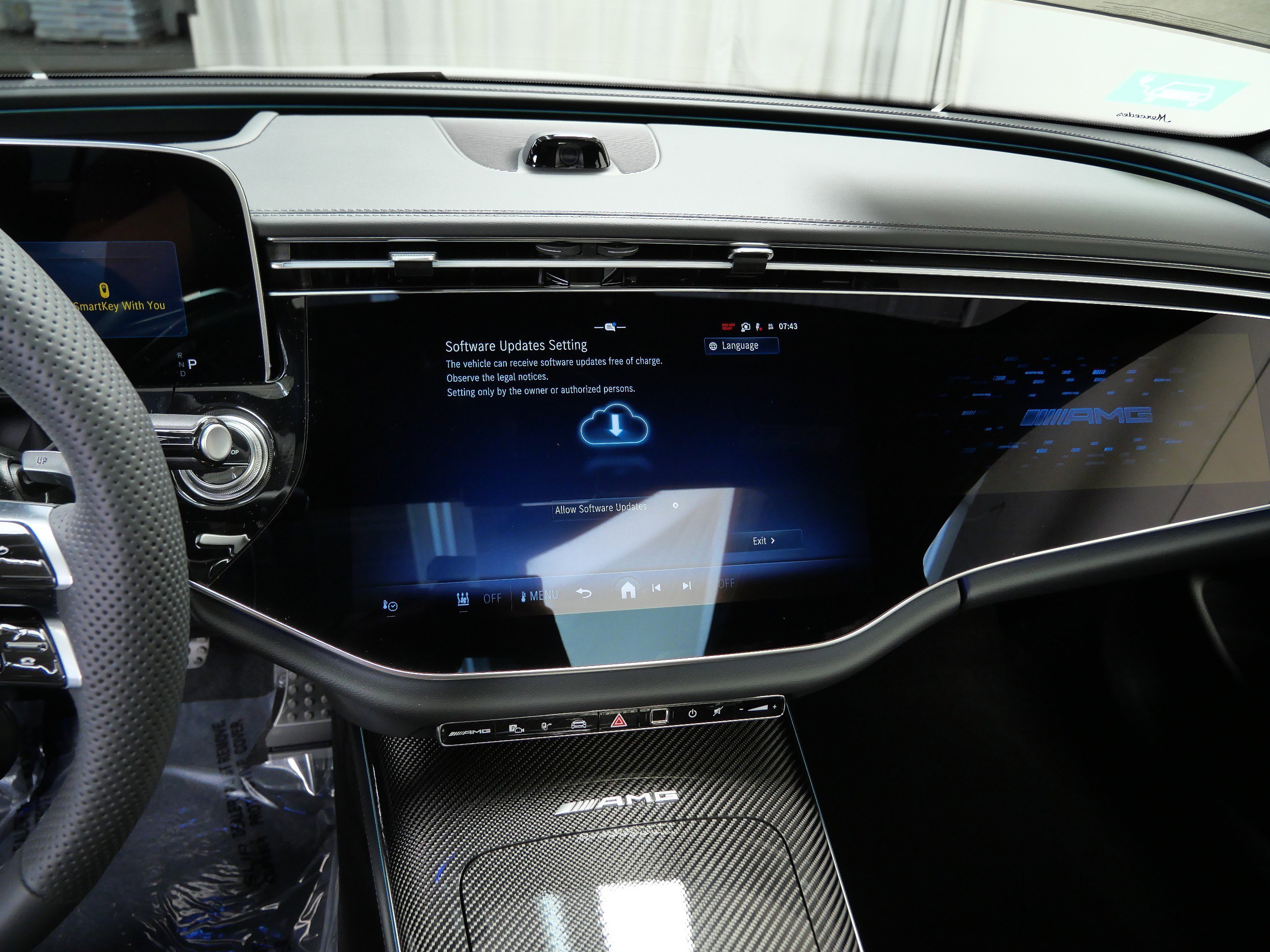 New 2026 MANUFAKTUR Moonlight White Metallic Mercedes-Benz AMG® E 53 E 4MATIC+ Sedan image 28