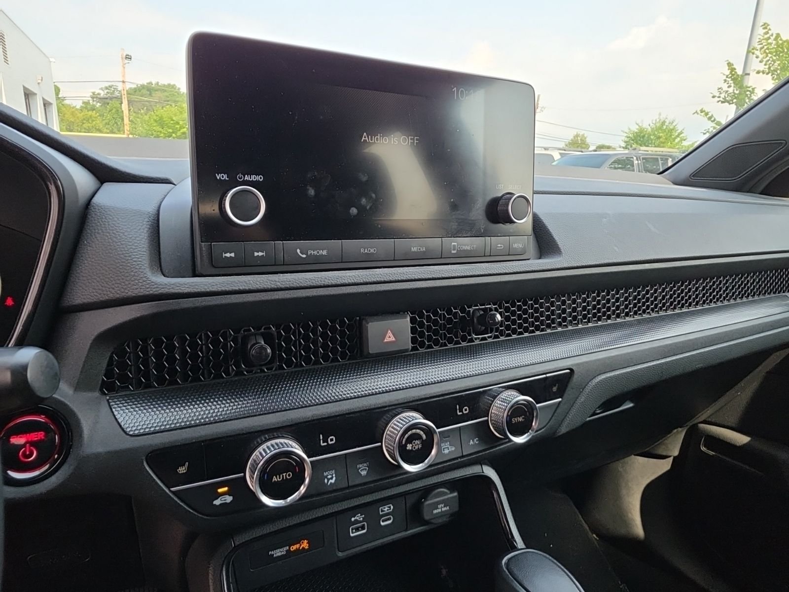 Used 2024  Honda Sport image 31