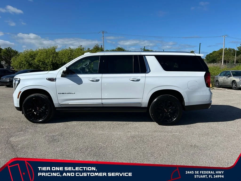 2026 GMC Yukon XL Denali - Photo 8