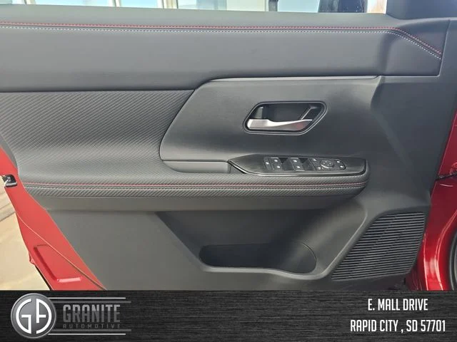 New 2026 Scarlet Ember Tintcoat Nissan SR image 11