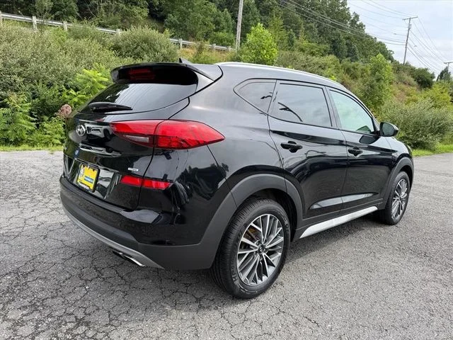 Used 2021 Black Hyundai SEL image 11