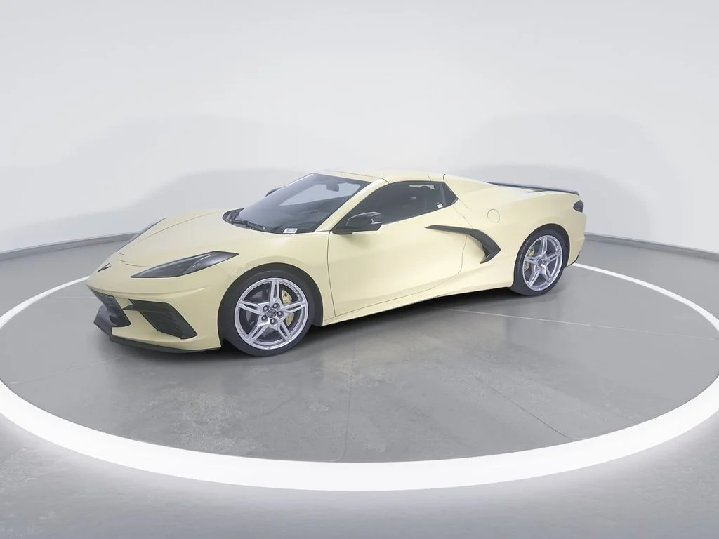 Used 2022 Yellow Chevrolet Stingray image 5