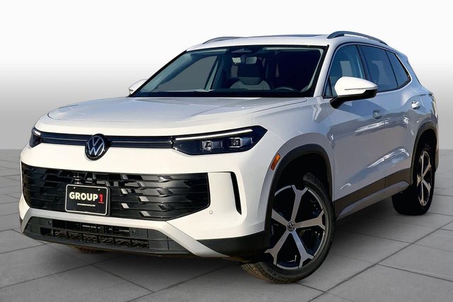 New 2026 Volkswagen Tiguan SE AWD