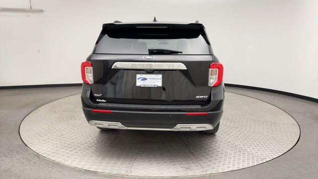 Used 2023 Black Ford XLT image 3