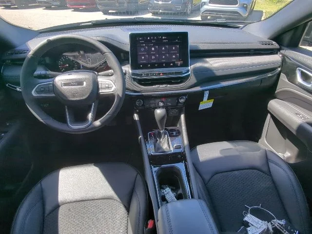 New 2026 Black Jeep Latitude image 14
