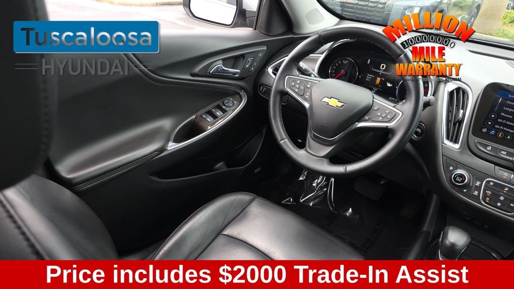 Used 2024 Gray Chevrolet LT image 26