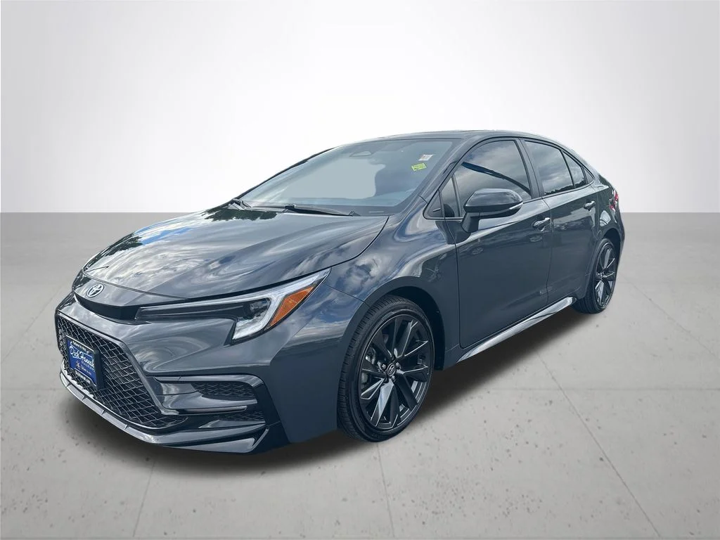 Certified Used 2024  Toyota SE image 2