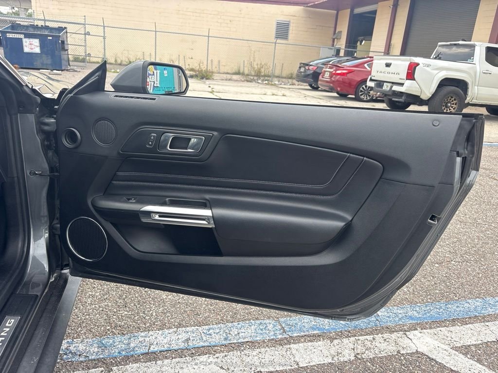 2021 Ford Mustang GT Premium - Photo 13