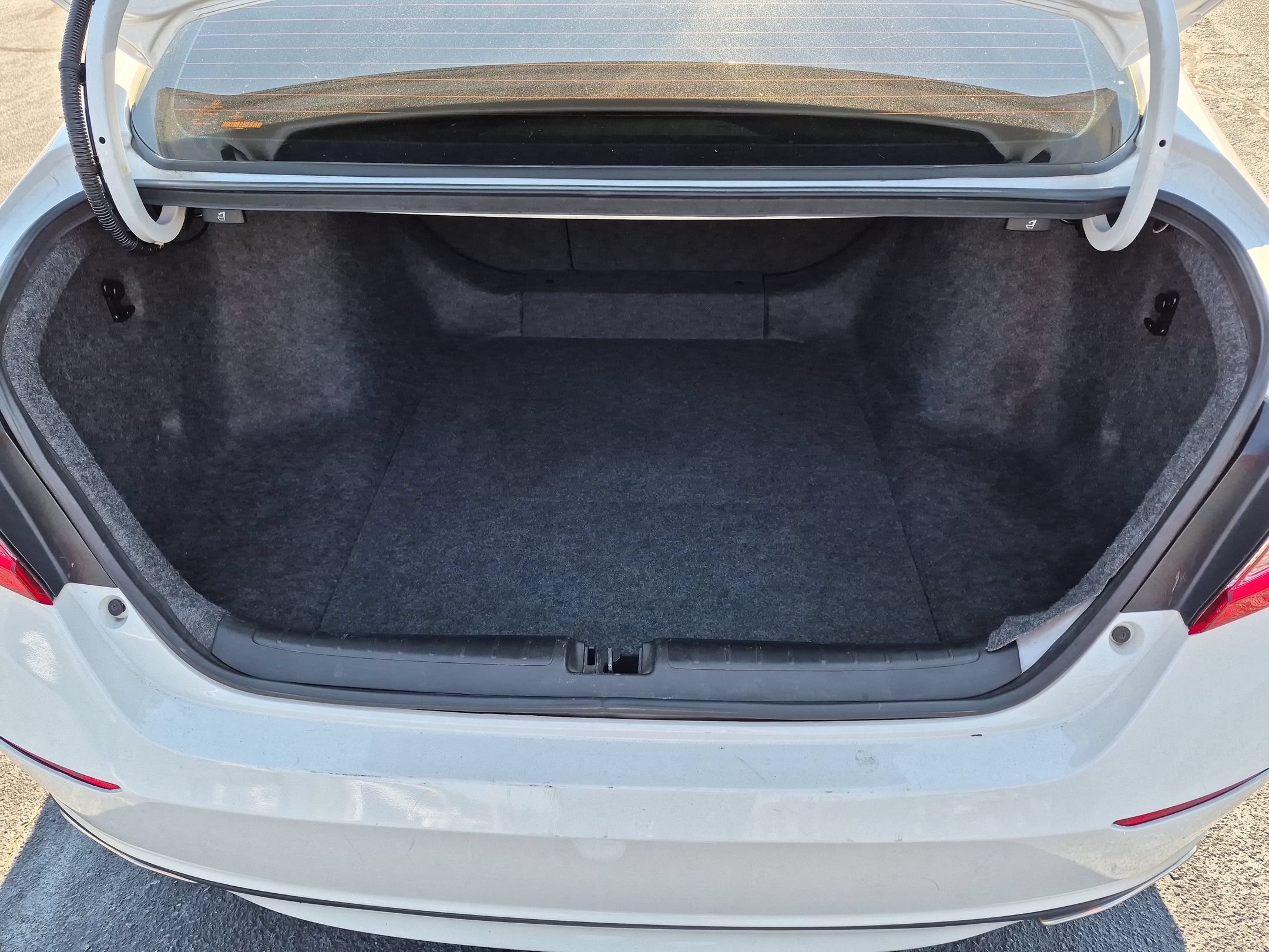 Used 2021 Platinum White Honda Sport image 30