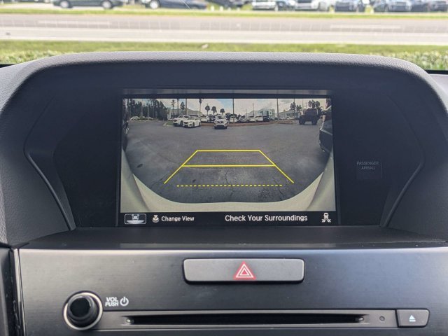 Used 2022 White Acura Premium and A-SPEC Packages image 20