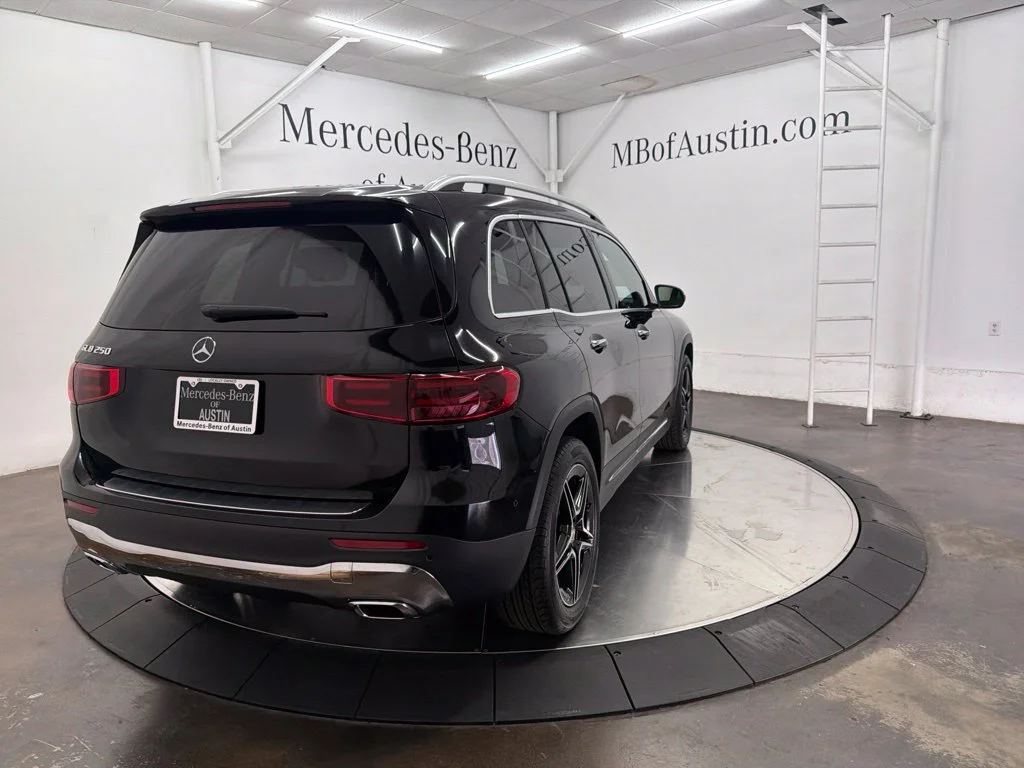New 2026 Black Mercedes-Benz GLB 250 image 7