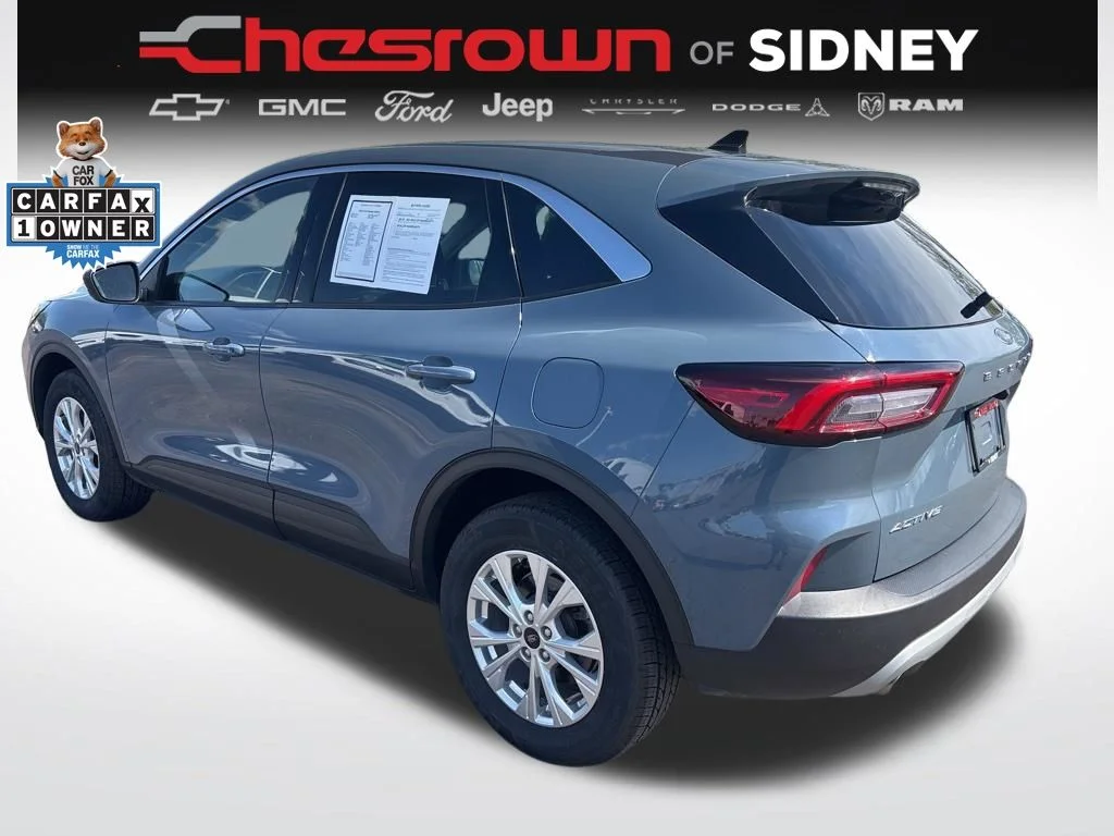 Used 2023 Blue Ford Active image 3