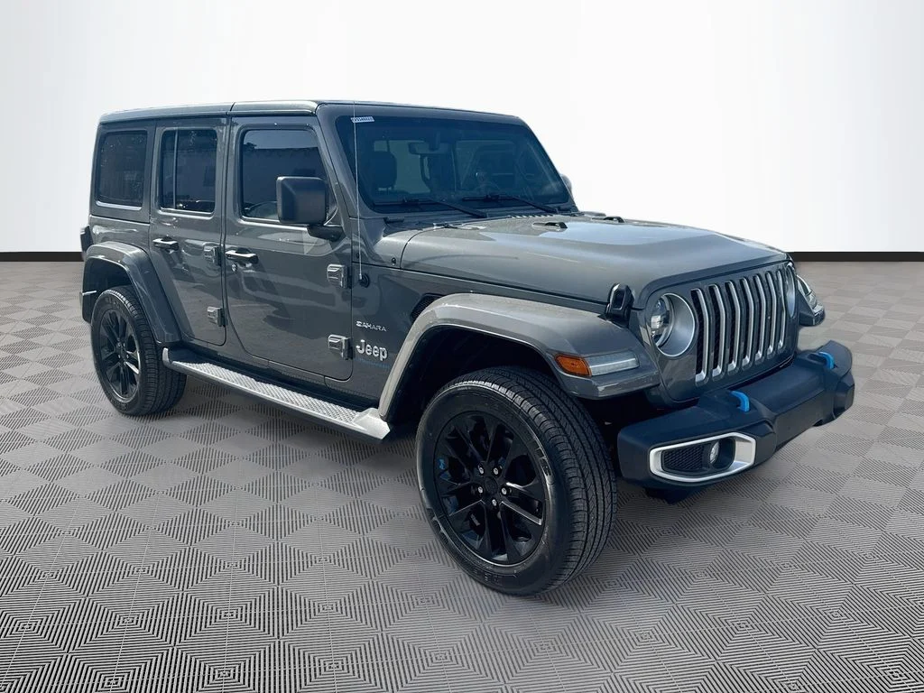 Used 2023 Gray Jeep Sahara 4xe image 4