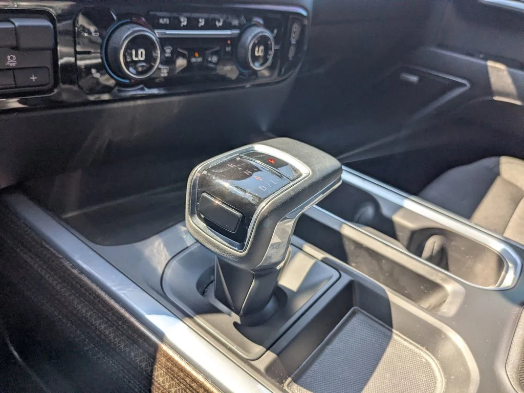 Used 2024 Summit White Chevrolet RST image 20