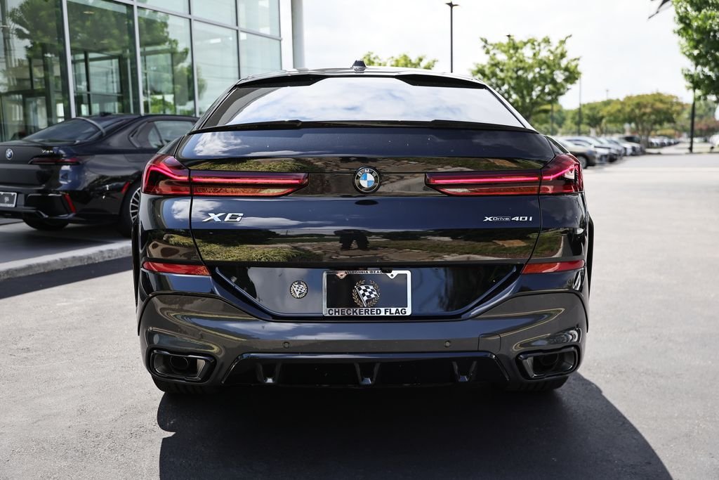 New 2027 Black Sapphire Metallic BMW xDrive40i image 9