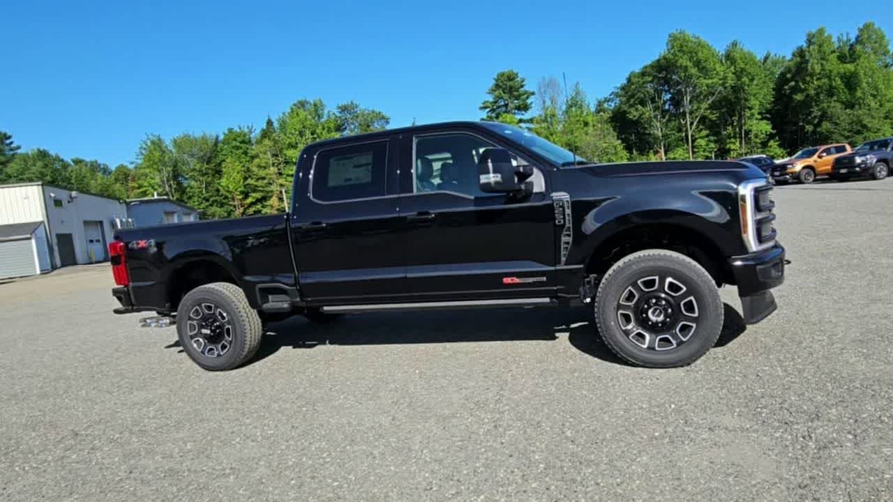 New 2026 Agate Black Metallic Ford F-250® Platinum® image 4