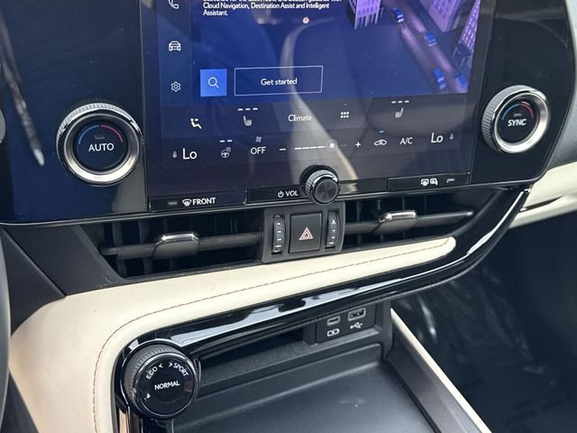 2024 Lexus NX 250 - Photo 19