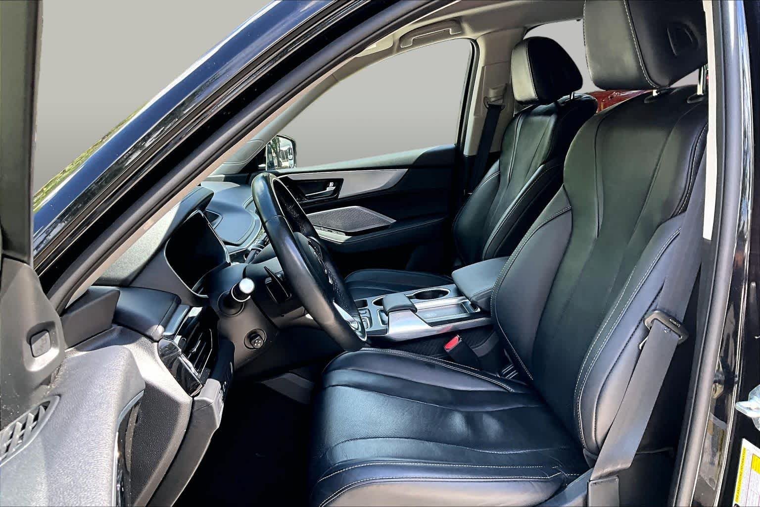 Used 2023 Majestic Black Pearl Acura w/Technology Package image 8