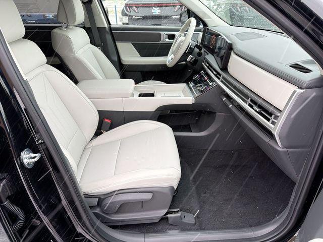 New 2026 Black Hyundai SEL AWD image 26