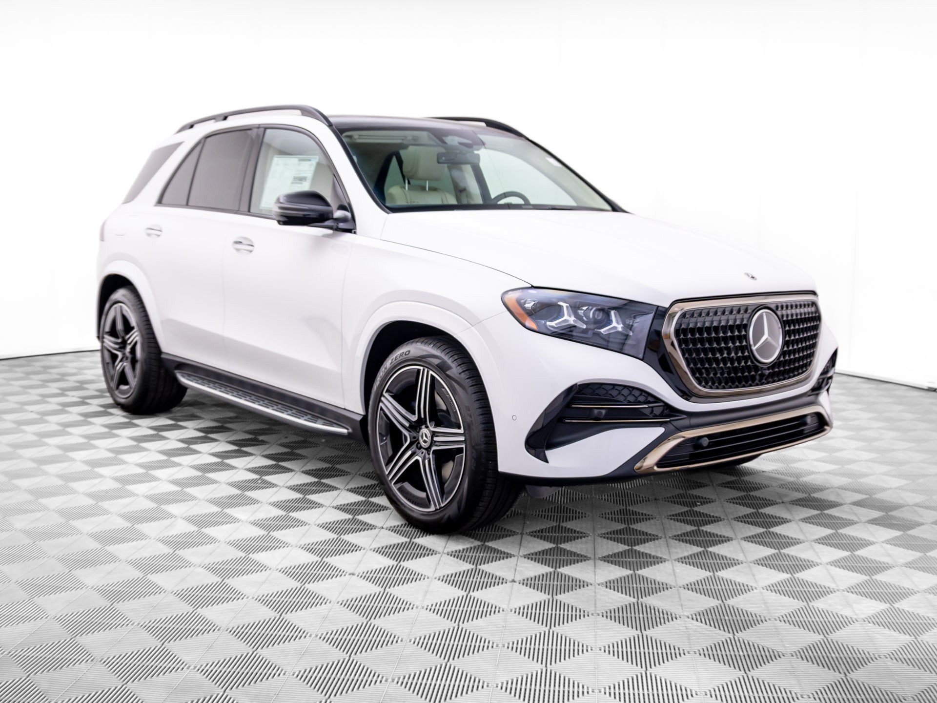 New 2027 White Mercedes-Benz GLE 350 image 7