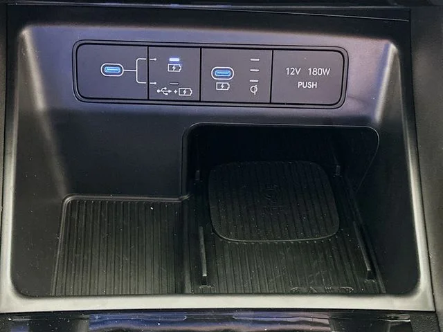 New 2026 Black Hyundai Limited image 19