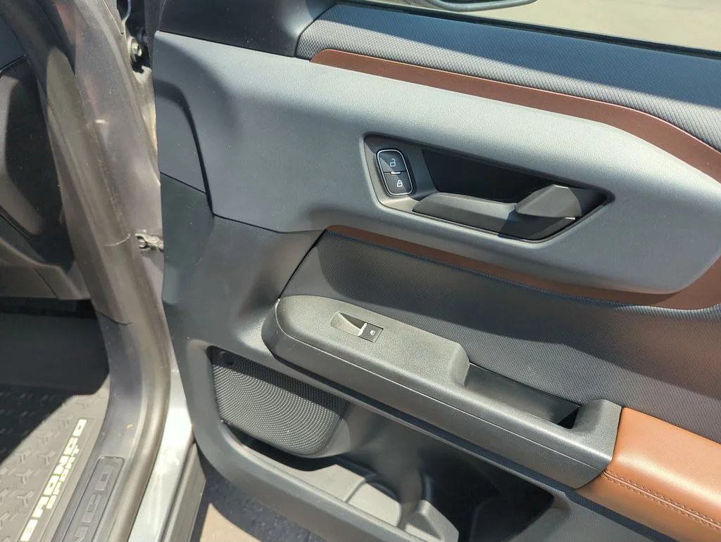 Used 2021 Gray Ford Outer Banks image 33