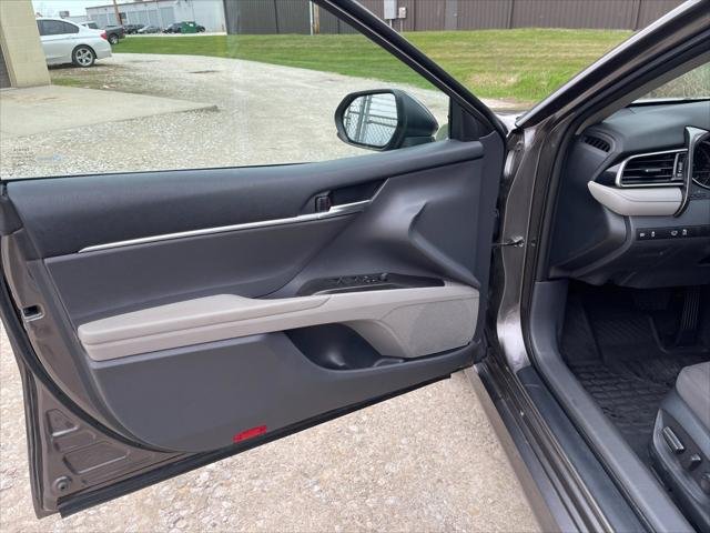 Certified Used 2023 PREDAWN GRAY MICA Toyota  image 11